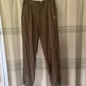 MICHAEL Michael Kors Olive Jogger Pants • Size S